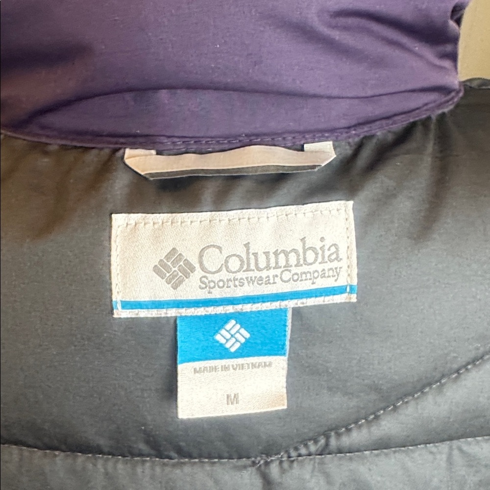 Columbia Purple Puffer Jacket – Size M – Insulated Winter Coat - Picture 7 of 9